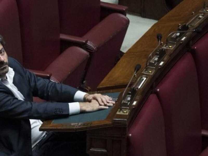 Roberto Fico (foto LaPresse)