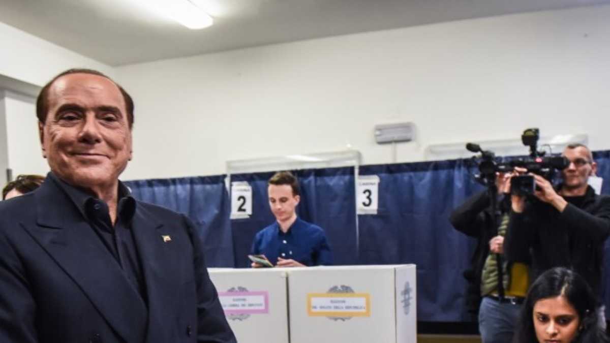 Immagine di La lunga notte del Cav. e i timori di Letta per un governo con il M5s