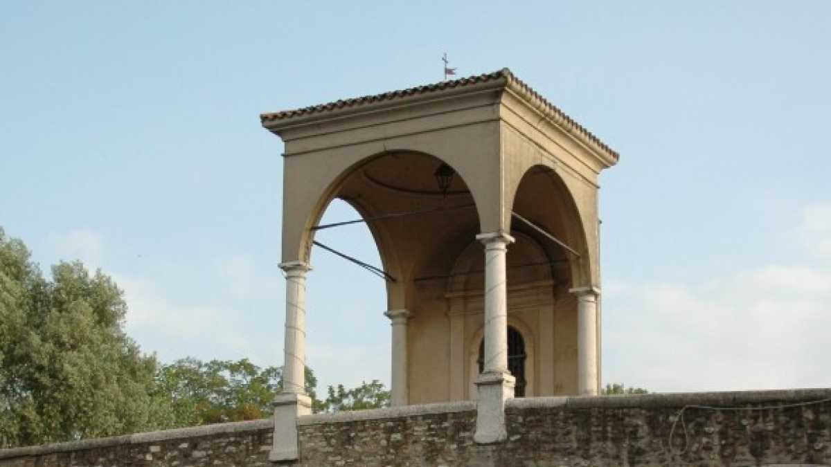 Immagine di Via parità delle donne