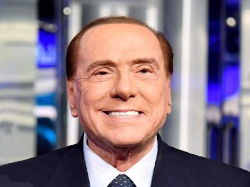 Pera ci spiega perché Berlusconi non può che dire sì a Lega e M5s