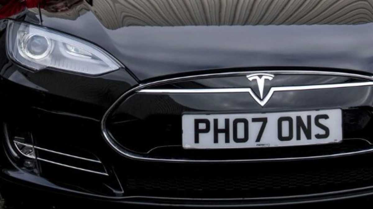 Immagine di Dalla supercommissione bilancio ai problemi di Tesla. Di cosa parlare stasera a cena