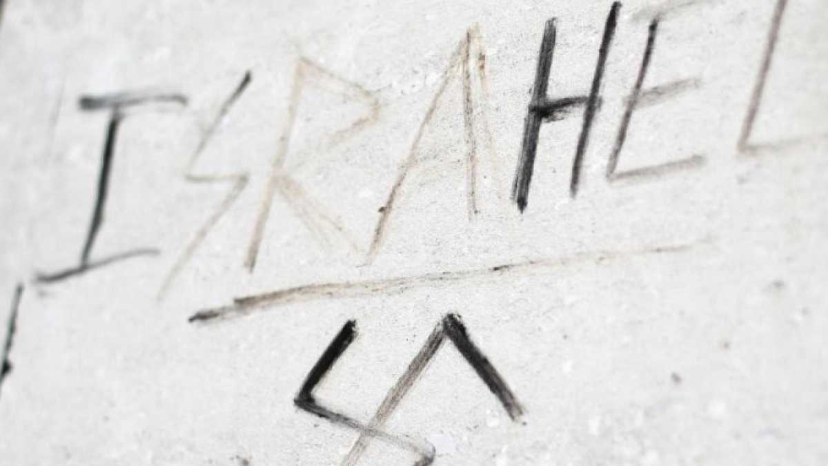 Immagine di Dopo Parigi, anche la Germania scopre che l’antisemitismo è ancora vivo