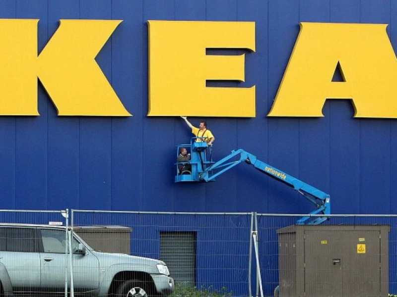 All’Ikea non buttano via le mamme. Lo dice il giudice