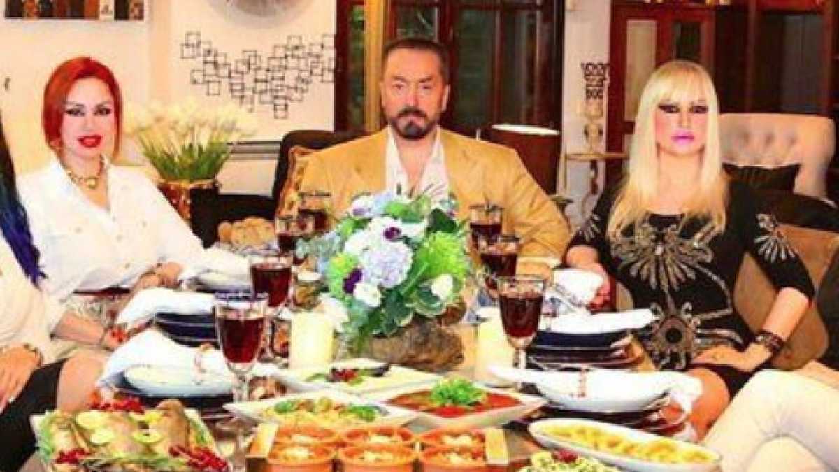 Immagine di Il fake islam di Adnan Oktar