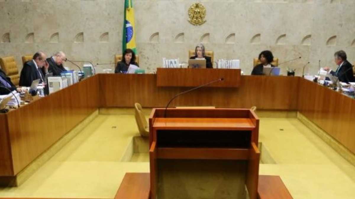Immagine di Lula rischia il carcere e in Brasile c'è chi minaccia un "aprile rosso"