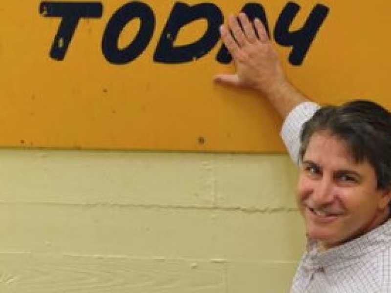 Foto tratta dal profilo Facebook di Patrick Deneen