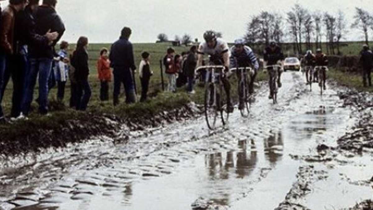 Immagine di Maschere dall'Inferno. Tutto il fango della Parigi-Roubaix
