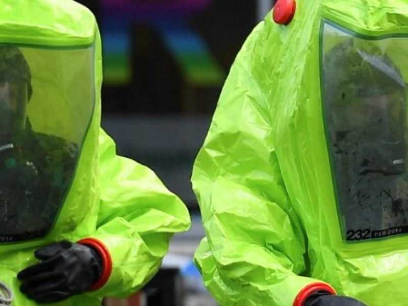 L'intervento delle forze speciali britanniche a Salisbury (foto LaPresse)