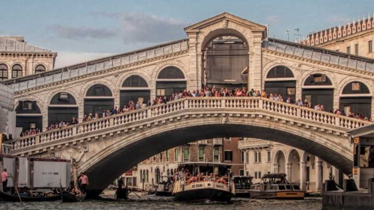 Immagine di Un patto per continuare a far crescere l'Italia della cultura