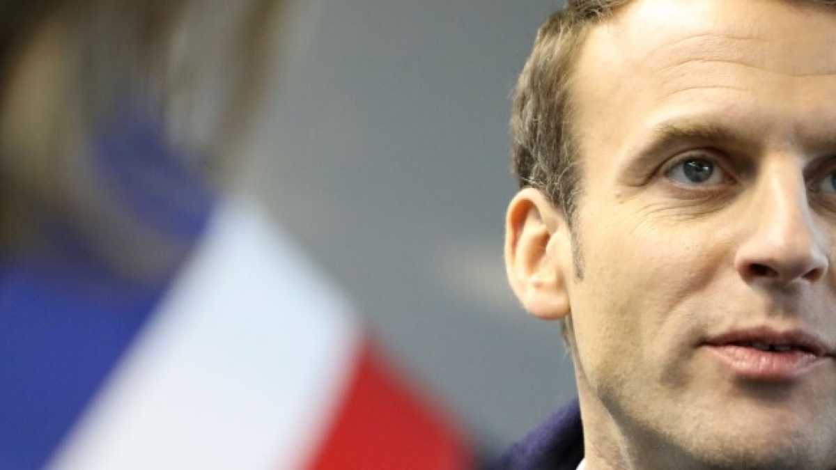 Immagine di Macron sfida i laicisti