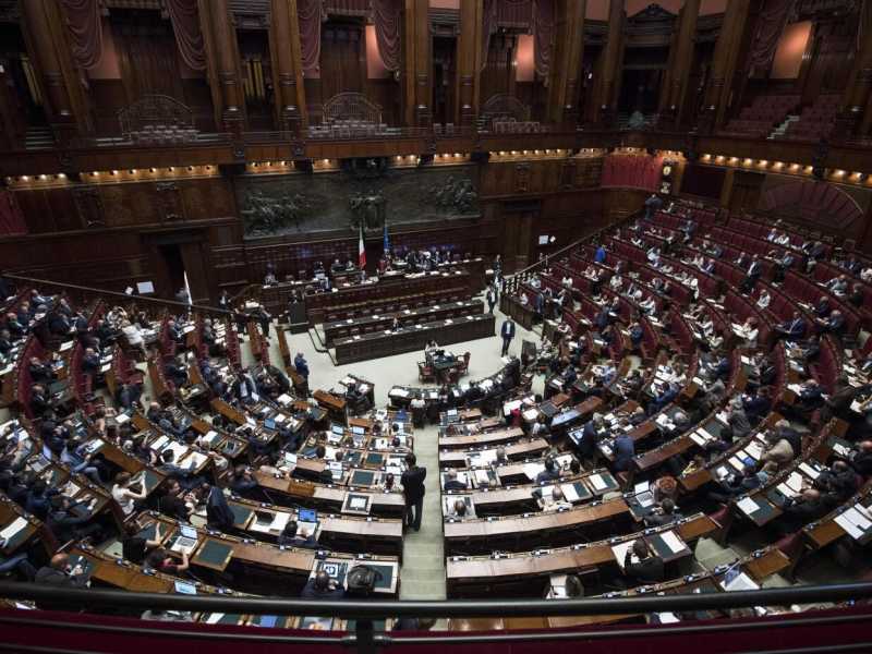 In Parlamento riparte la caccia alle pensioni degli ex parlamentari