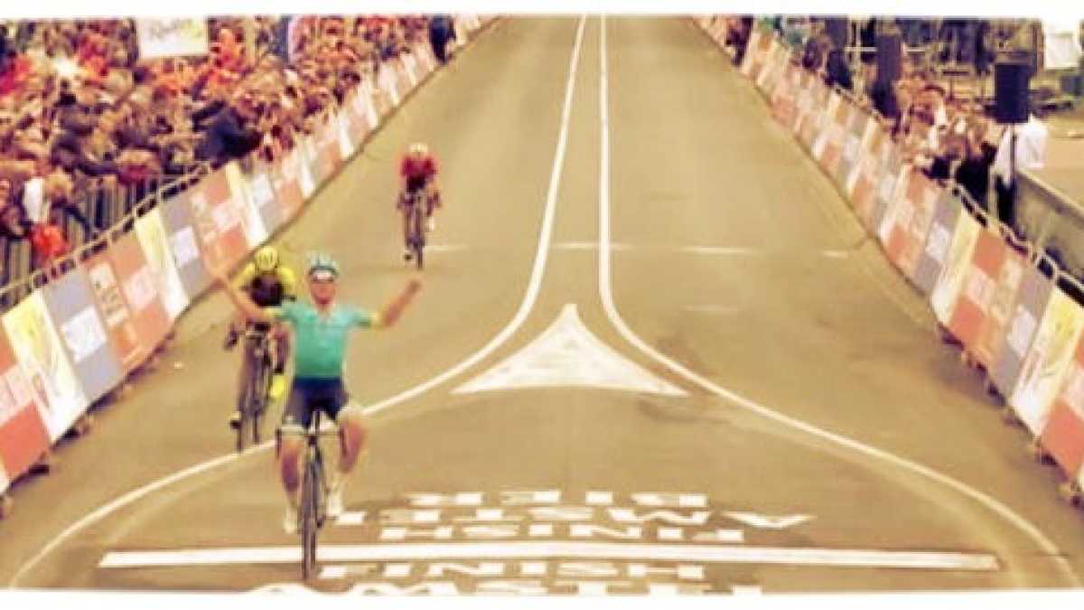 Immagine di Valgren si beve l'Amstel e i ricordi. Terzo Gasparotto