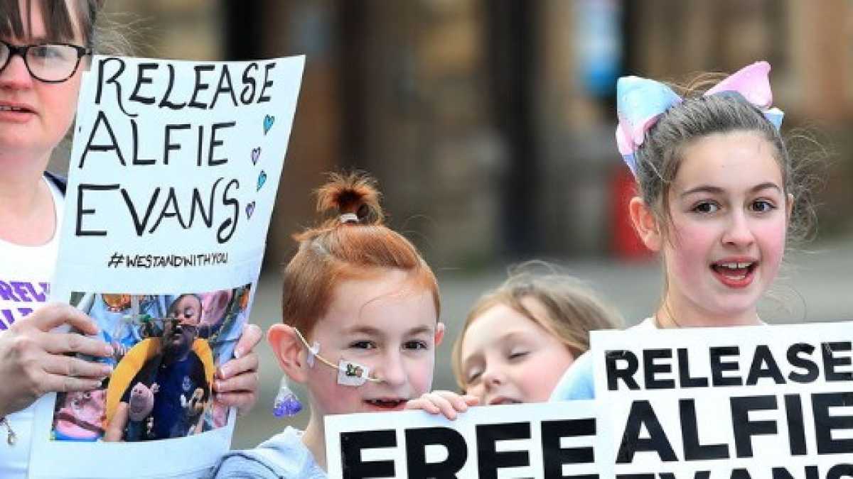 Immagine di Il Papa fermato dai giudici inglesi