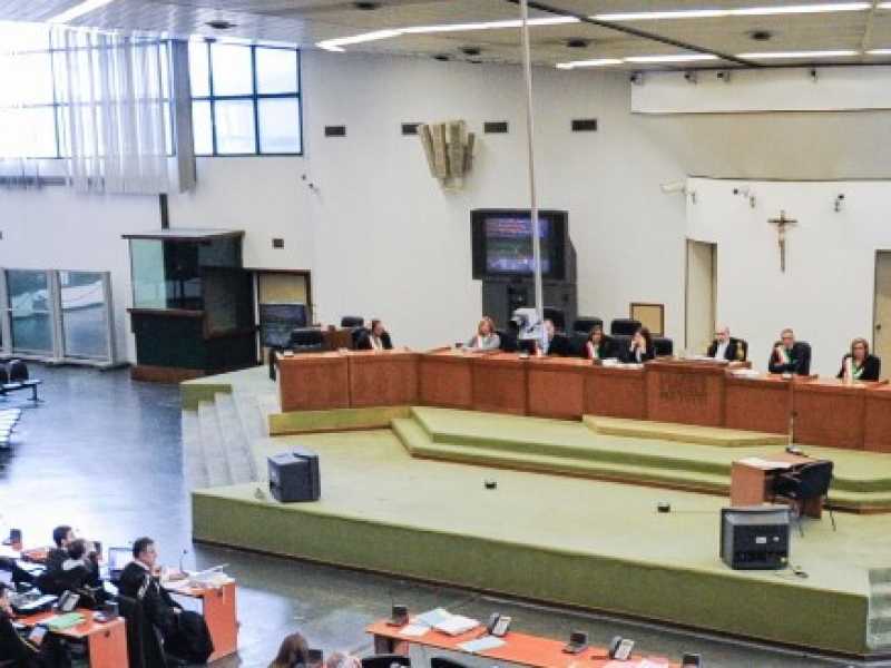 L'aula bunker del carcere Ucciardone di Palermo dove si svolgono le udienze del processo sulla presunta trattativa (foto LaPresse)