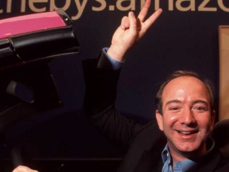 Il Ceo di Amazon Jeff Bezos