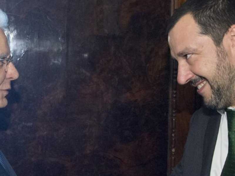 Sergio Mattarella e Matteo Salvini (foto LaPresse)