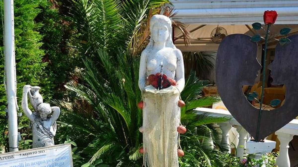 Immagine di Il miracolo della sirena di Bardolino