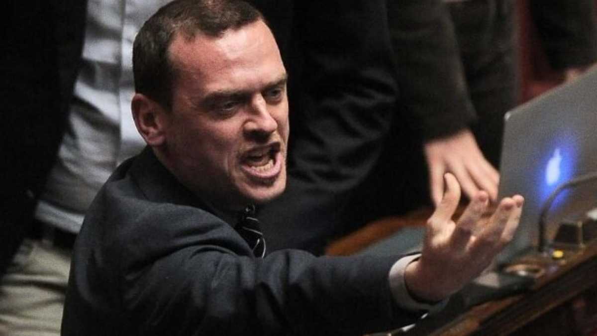 Immagine di “Serve una legislatura costituente”. Parla Gallo, grillino ortodosso