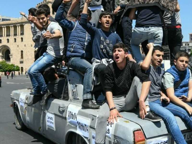 Armenia, continuano le manifestazioni dell'opposizione (foto LaPresse)