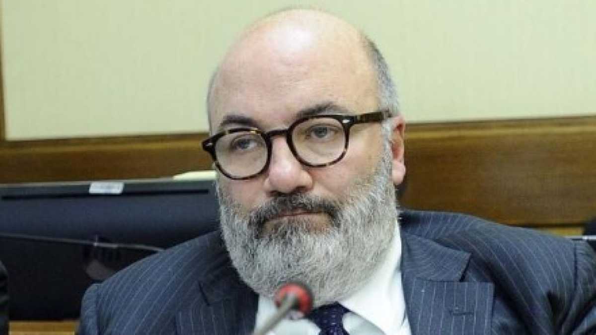 Immagine di Passera, Nicastro, Viola. Banchieri in proprio