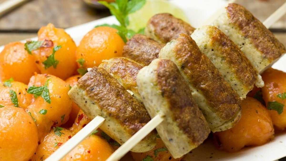 Immagine di Se la salsiccia non è di carne, non è salsiccia. La legge francese sui cibi vegetali