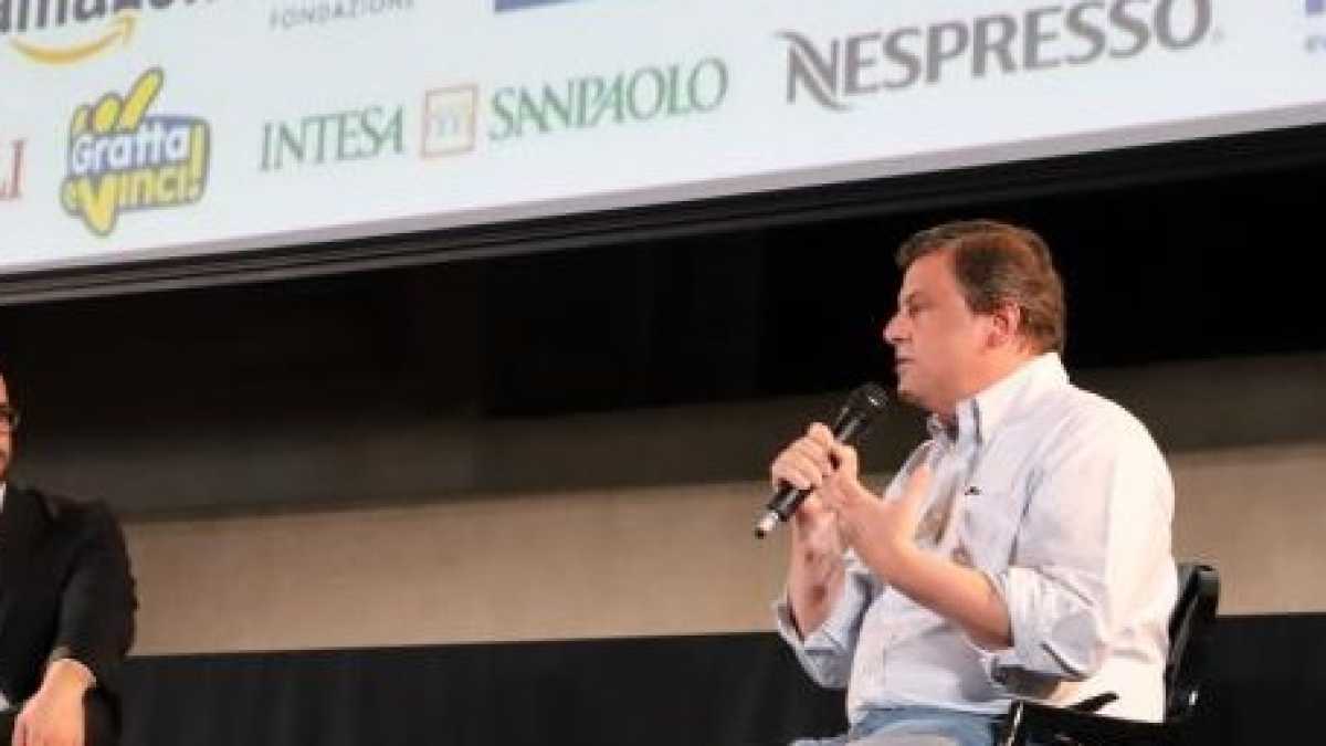 Immagine di Calenda al FoglioTech: "Più che di 'responsabilità', serve un'idea di paese"