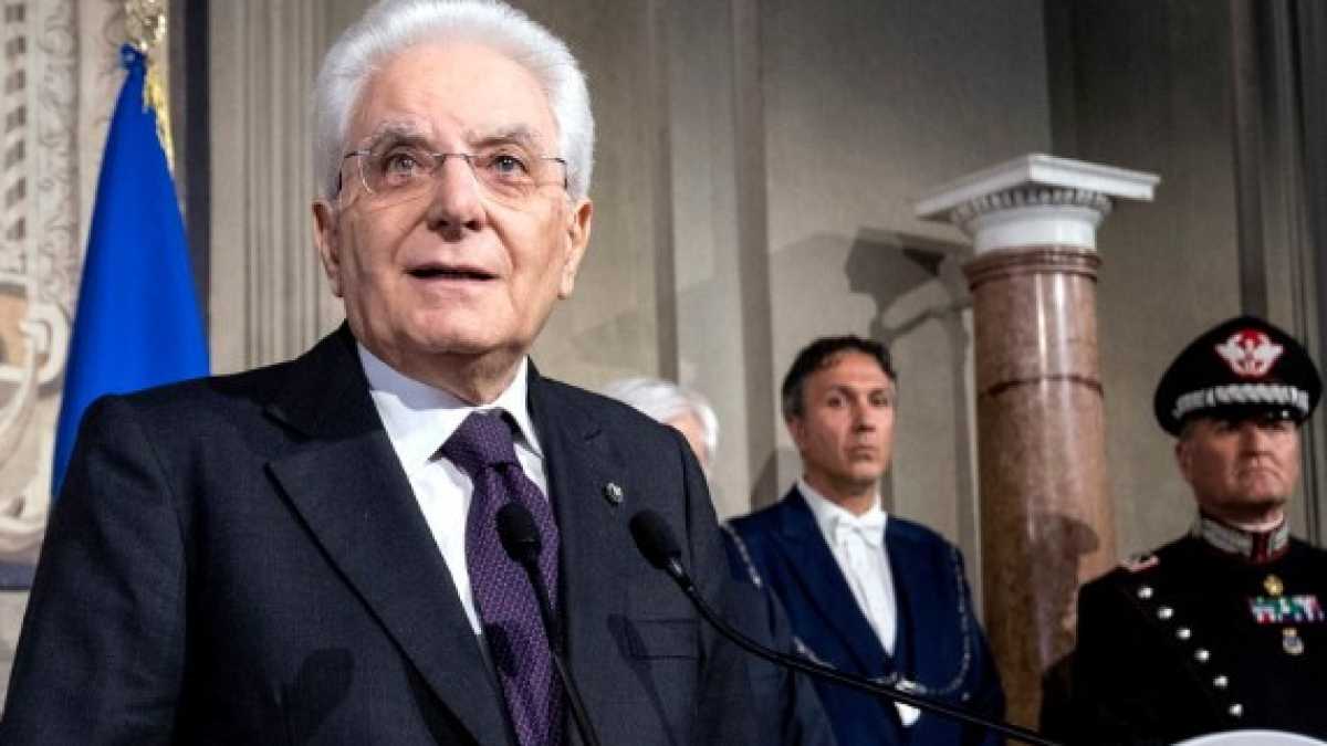 Immagine di Mattarella sfida il partito del voto con un governo neutrale