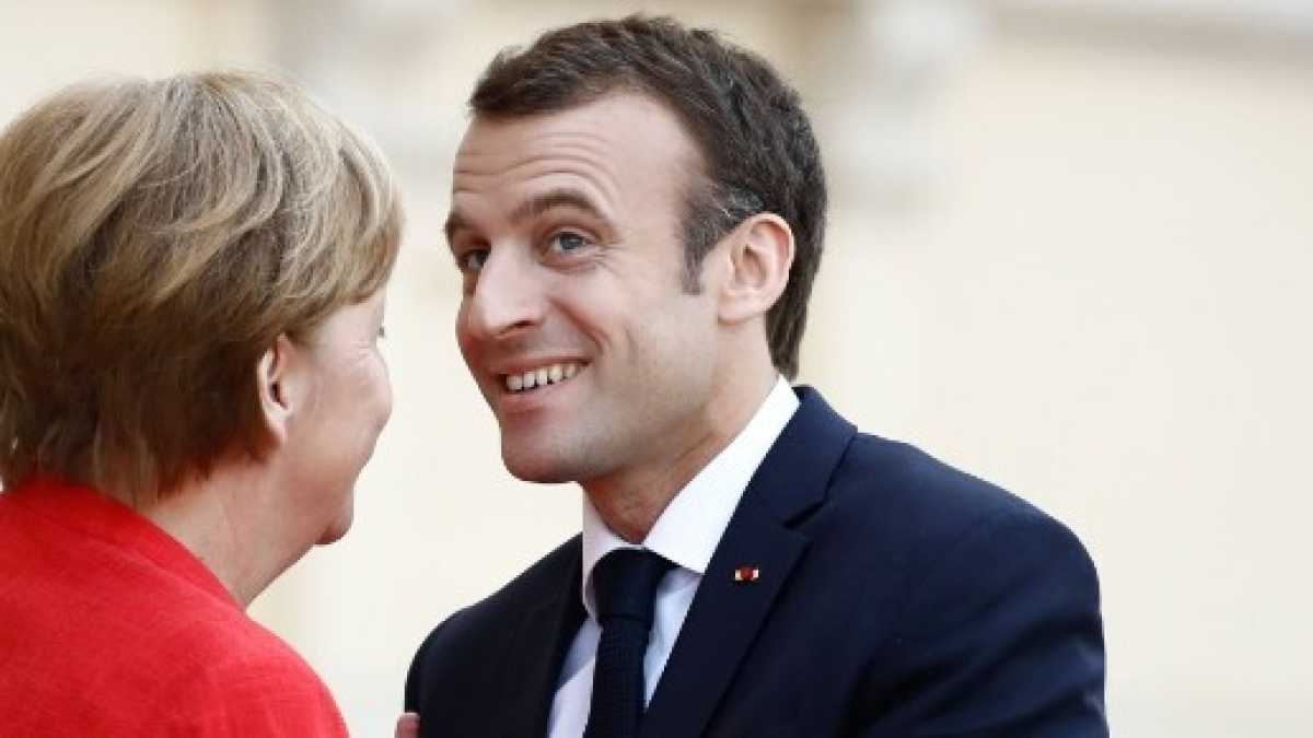 Immagine di L’alibi di Merkel e Macron