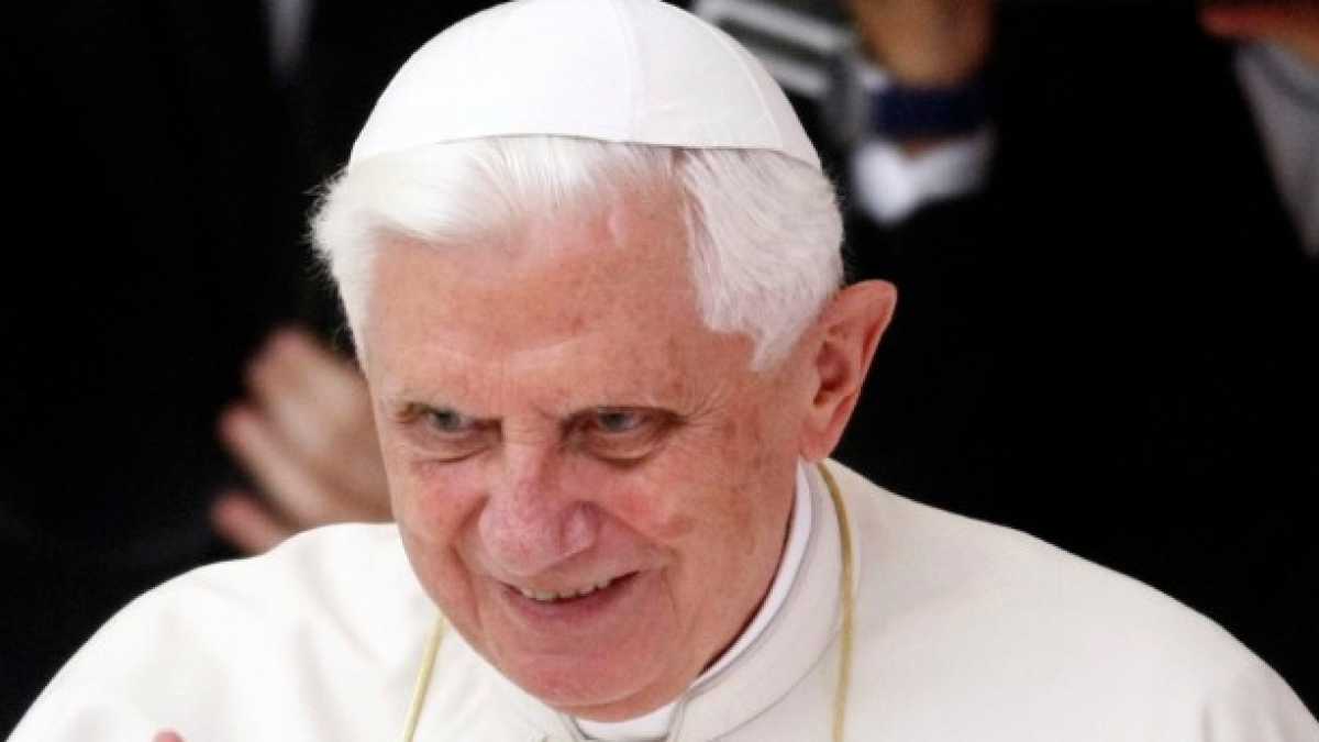 Immagine di Il rapporto tra fede e politica spiegato da Ratzinger con Solgenitsin e Chagall. Un libro