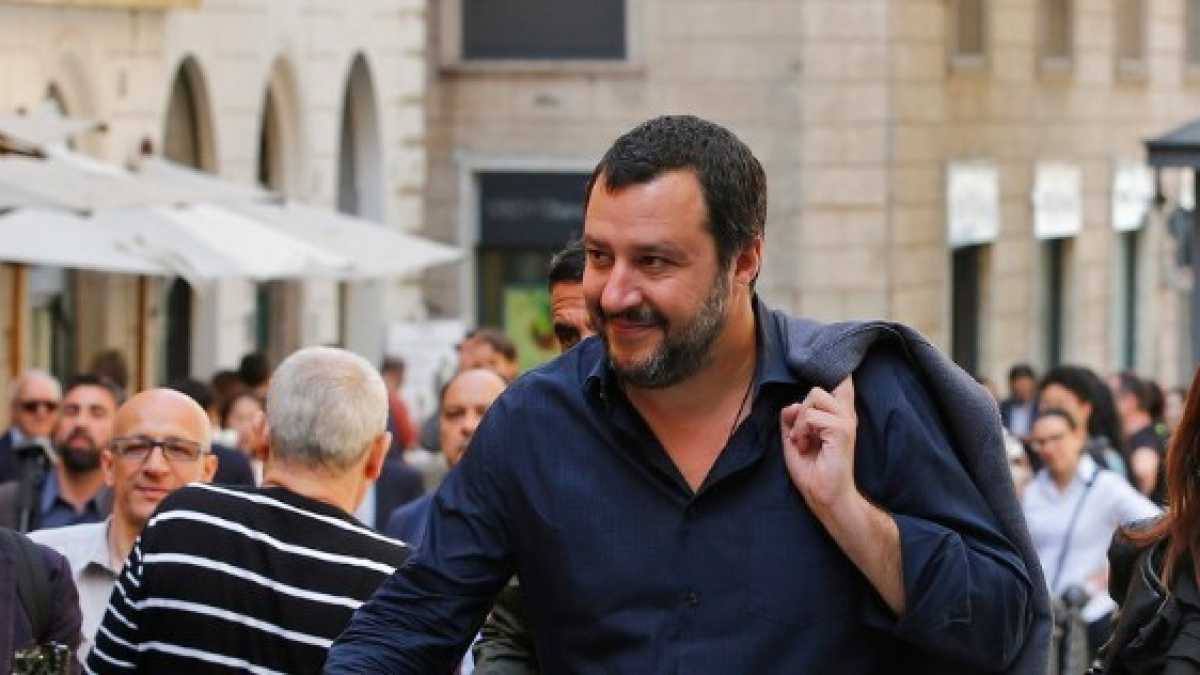 Immagine di Dal programma Lega-M5s alle cattiverie sull'intelligenza altrui. Di cosa parlare stasera a cena