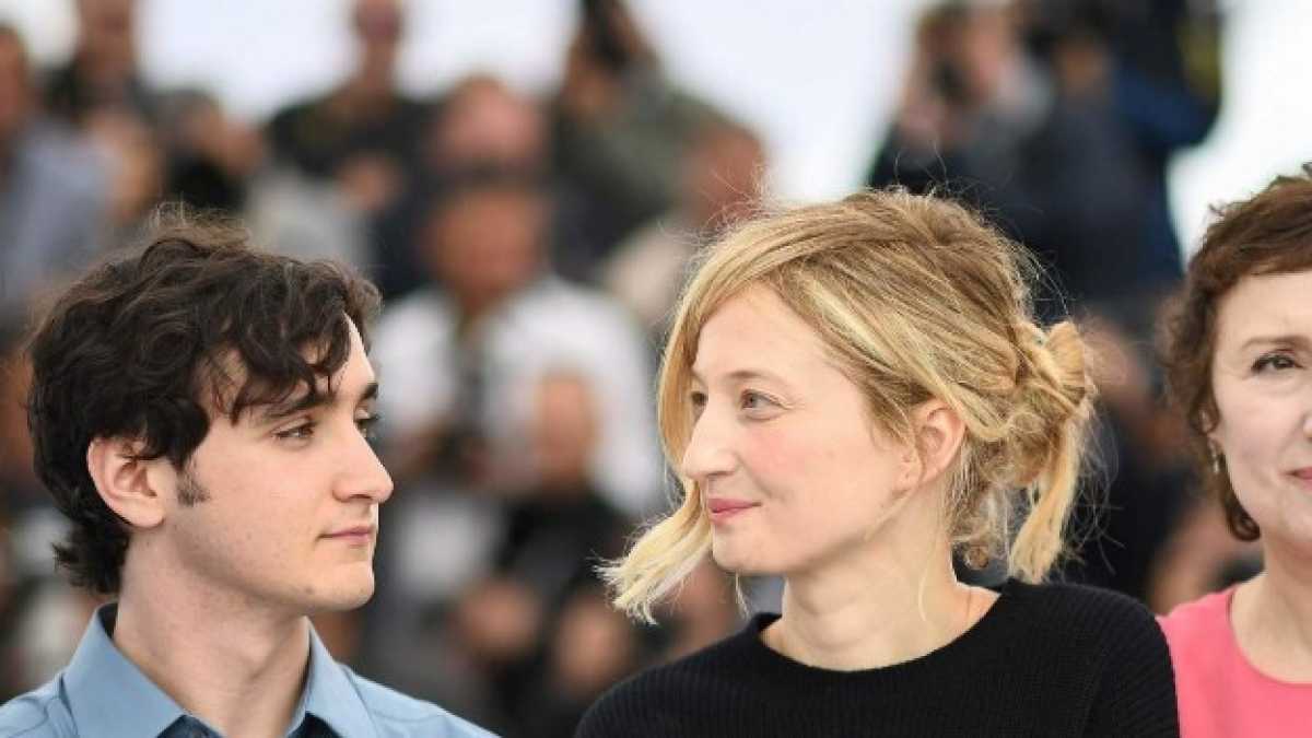Immagine di Qualche premio per Lazzaro arriverà, anche se in sala nessuno lo vorrà vedere