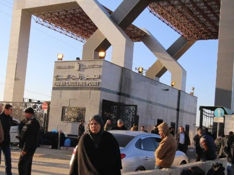 Il valico di Rafah tra l'Egitto e la striscia di Gaza (foto LaPresse)