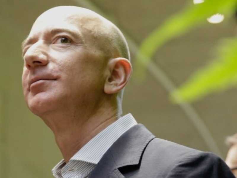 Jeff Bezos. Foto LaPresse