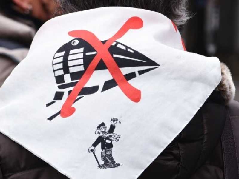 Una manifestazione NoTav. Foto LaPresse