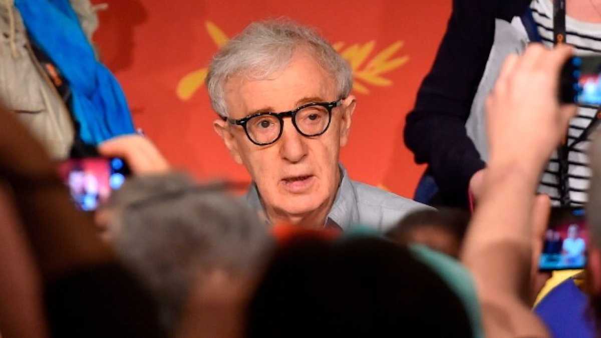 Immagine di “Papà non ha stuprato Dylan”. Il figlio di Woody Allen contro Mia Farrow