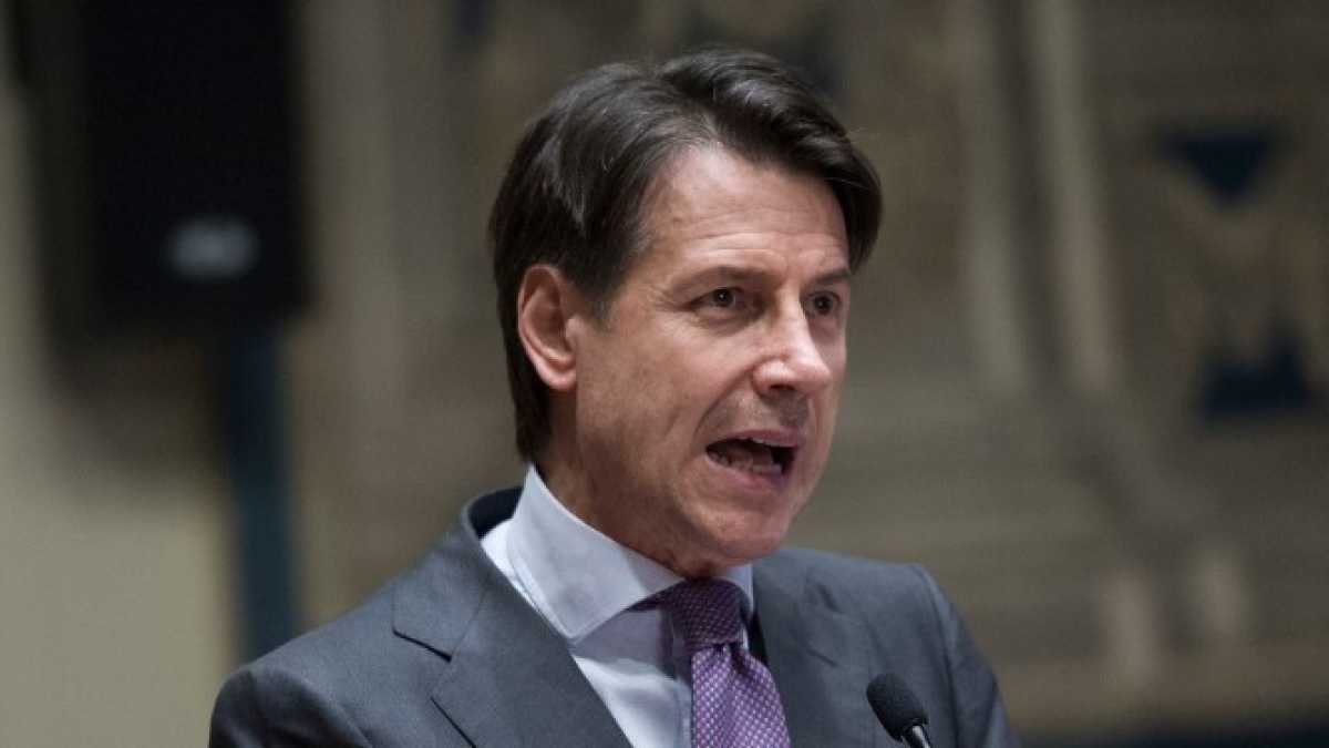 Immagine di La guerra di Conte contro l'Ue