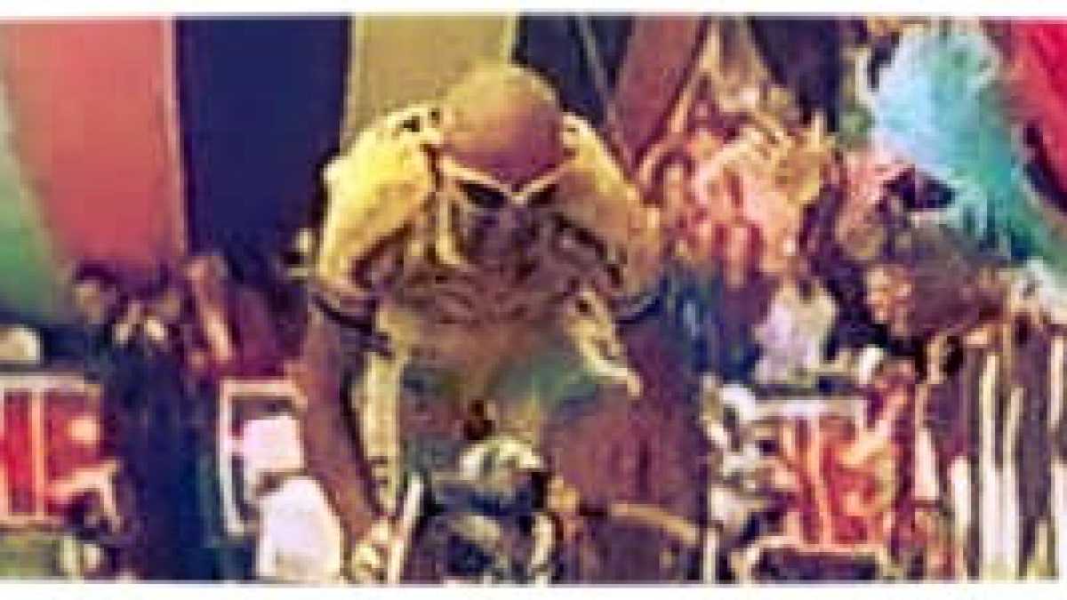 Immagine di Il Titano Noé e il primo arrembaggio di Pantani