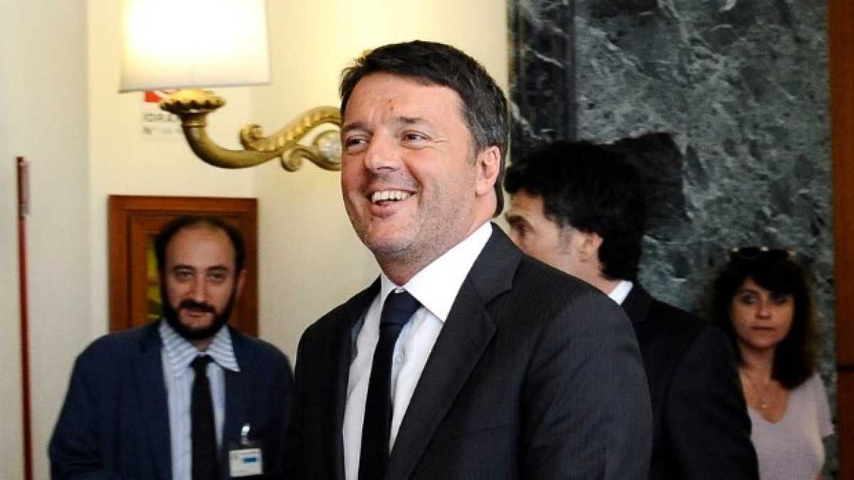 Immagine di Il governo Cottarelli e la linea-Renzi sul futuro del Pd. Di cosa parlare a cena