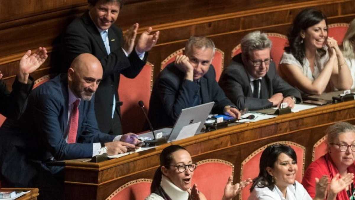 Immagine di “O noi o il nulla”. Così i grillini si preparano di nuovo a governare