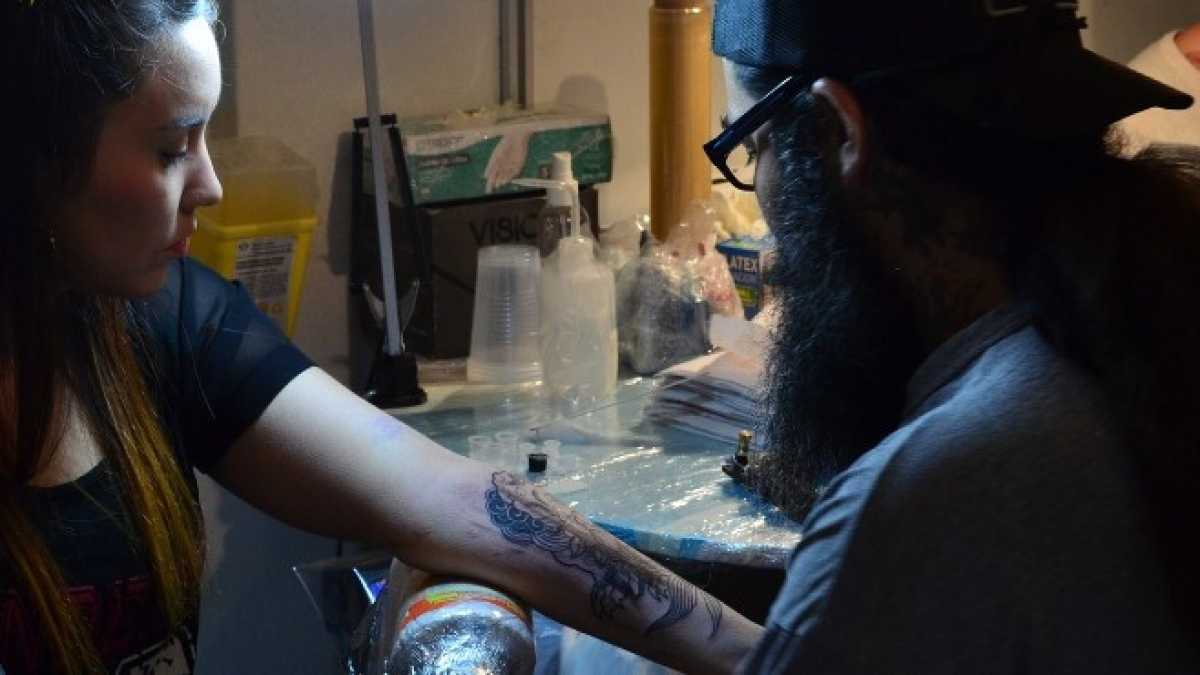 Immagine di Se un tatuaggio vale più di un figlio, ecco lo spirito del tempo