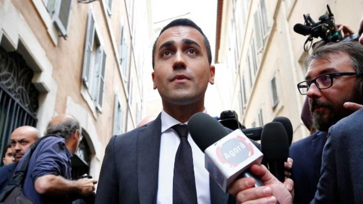 Immagine di Di Maio è ostaggio dei guru social del M5s