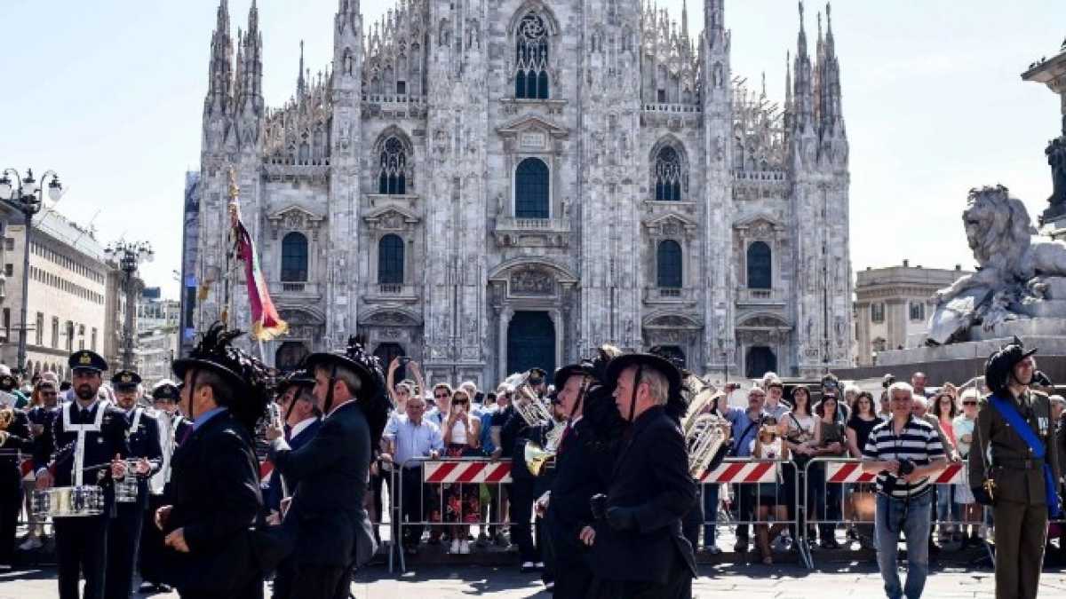 Immagine di Milanesi, il 2 giugno fate un atto di resistenza glamour: non manifestate