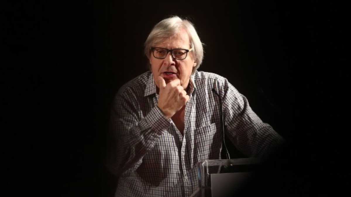 Immagine di Sgarbi, più metafisico di un cardinale