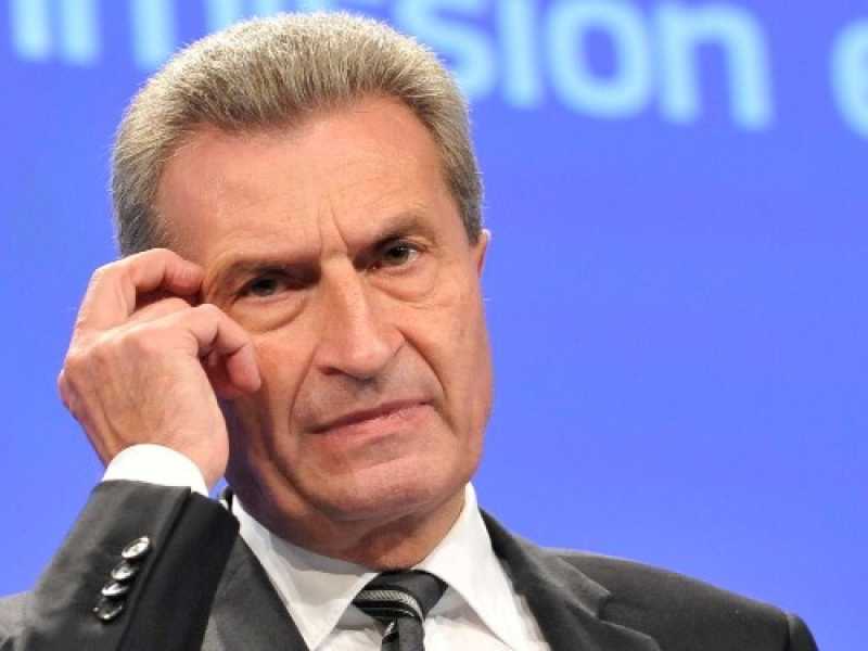 Gunther Oettinger (foto LaPresse)