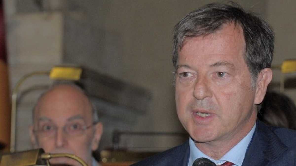 Immagine di "Fuori dall'euro l'Italia starebbe peggio dell'Argentina". Perché Rattazzi difende la moneta unica