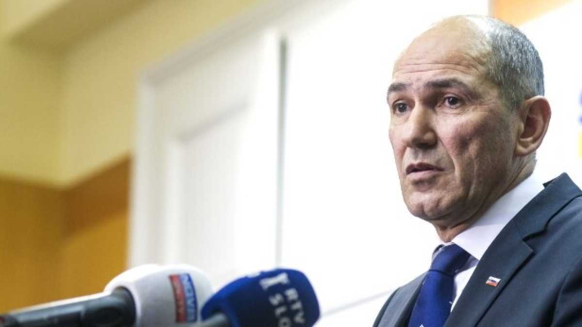 Immagine di Pizza, migranti e l’amico Orbán. La Slovenia si prepara al populismo
