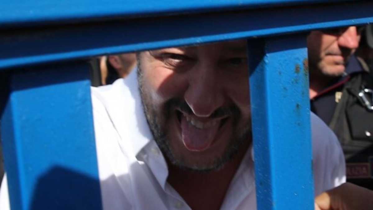 Immagine di Cosa pensano all'estero della linea Salvini sui migranti