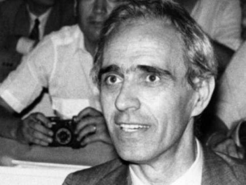 Un'immagine storica di Pierre Carniti (foto LaPresse)
