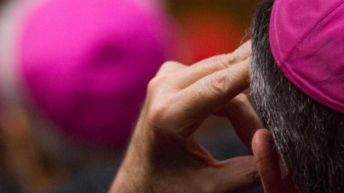 Immagine di L’Australia condanna i preti alla scomunica: “Il segreto confessionale va violato”