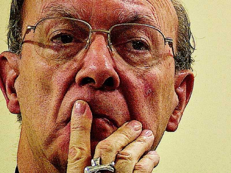 Mons. Andr&eacute; Joseph L&eacute;onard, arcivescovo di Malines-Bruxelles dal 2010 al 2015 per decisione di Papa Benedetto XVI (foto LaPresse)